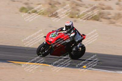 media/Dec-10-2023-SoCal Trackdays (Sun) [[0ce70f5433]]/Turn 9 Inside Set 2 (1115am)/